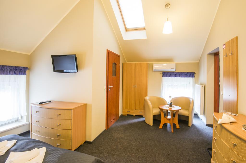 Aparthotel H31 Posen Zimmer foto