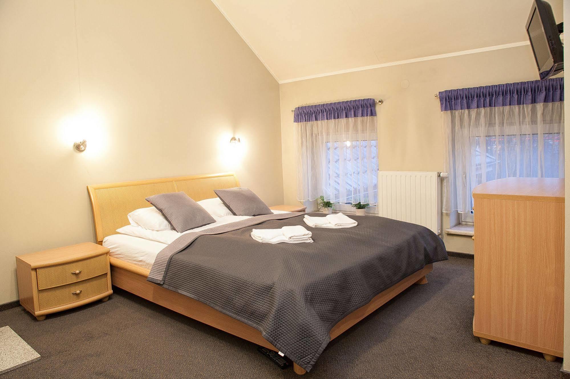 Aparthotel H31 Posen Exterior foto